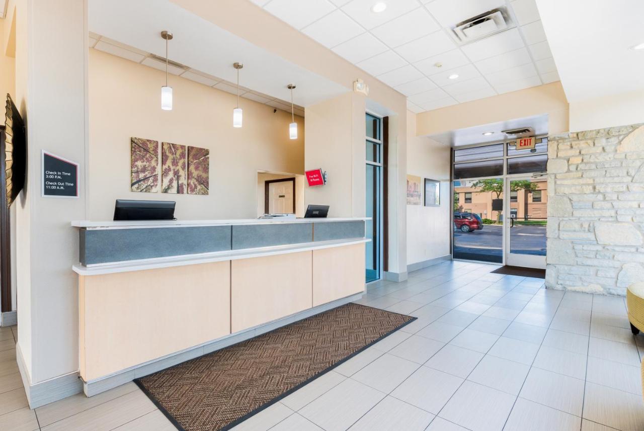 Red Roof Inn Columbus - Гров Сити Экстерьер фото