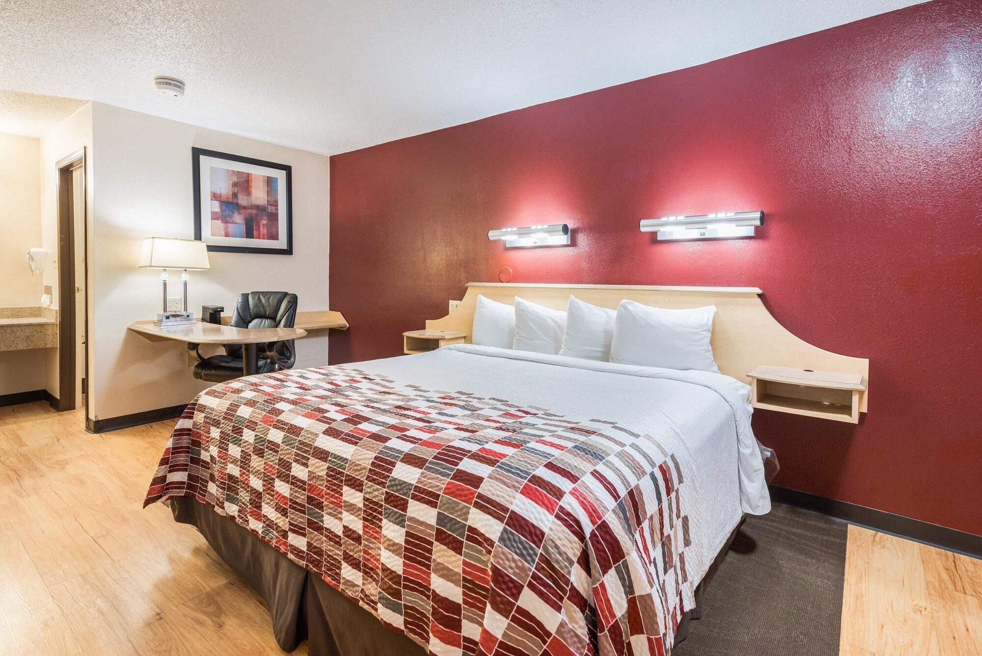 Red Roof Inn Columbus - Гров Сити Экстерьер фото